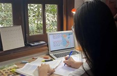 Alumnos en Ciudad Ho Chi Minh estudiarán en línea hasta finales de febrero 
