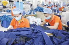 Forbes destaca resultados de la industria textil de Vietnam pese al COVID-19 