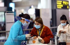 Aerolíneas en Vietnam rechazarán transporte de pasajeros sin declaración médica