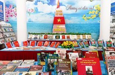 Inauguran en ciudad vietnamita exposiciones en honor a la Patria