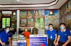 Comunidad vietnamita en Laos se une al gobierno local en prevención y control del COVID-19