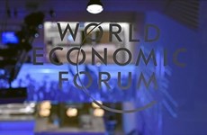 Posponen cumbre anual del Foro Económico Mundial en Singapur por COVID-19