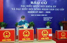 Inician elecciones legislativas en Vietnam