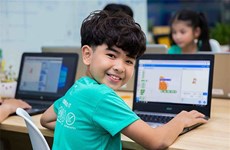 Brindan un "sistema inmunológico digital" a los niños en Vietnam para protegerse en línea