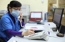 Médicos vietnamitas ofrecen consultas gratuitas en medio de la pandemia