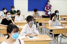 Miles de estudiantes se inscriben para segundo examen de bachillerato en Vietnam