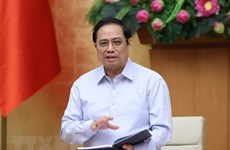 Premier vietnamita lanza movimiento de emulación para unir esfuerzos contra COVID-19 
