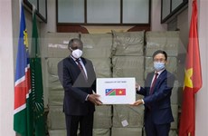 Vietnam apoya la lucha contra el COVID-19 en países africanos