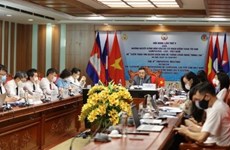 Vietnam asiste a conferencia de auditoría con Laos y Camboya