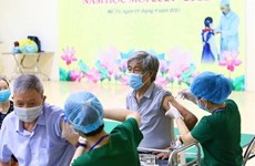 Vietnam con más de 30,4 millones de dosis contra el COVID-19 inyectadas
