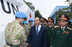 Presidente de Vietnam enaltece colectivos e individuos con logros sobresalientes en actividades de la ONU
