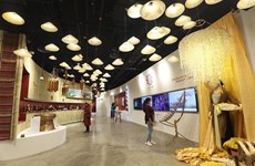 Presentarán moda de brocado vietnamita en Expo Universal 2020 en Dubái