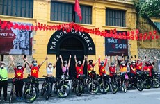 Lanzan tour en bicicleta por Hanoi para impulsar recuperación del turismo