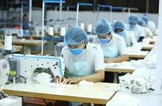 Pronostican aumento de exportación de confecciones vietnamitas en 2022