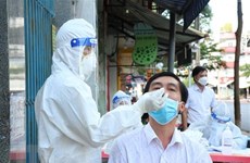 Registra Vietnam más de 13 mil casos nuevos de COVID-19 