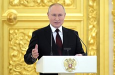 Rusia concede importancia a la asociación estratégica integral con Vietnam, afirma Putin