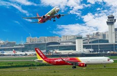 Vietnam busca reanudar los vuelos internacionales de manera segura