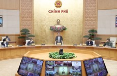 Premier vietnamita preside reunión sobre lucha antipandémica