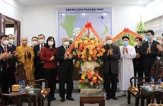 Felicitan a católicos y protestantes en Vietnam por Navidad