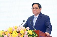 Personas y empresas, centro en elaboración y ejecución de la ley, según premier vietnamita
