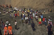 Myanmar acelera esfuerzos para buscar víctimas de deslizamientos de tierra en minas de jade