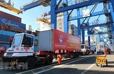 Vietnam registra superávit comercial por seis años consecutivos