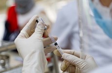 Hanoi acelera vacunación de refuerzo contra el COVID-19