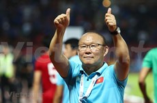 Entrenador Park Hang-seo, primer extranjero honrado en deporte vietnamita
