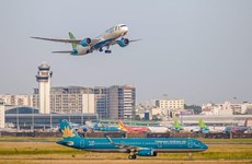 Autoridad de Aviación Civil de Vietnam propone aumentar vuelos domésticos