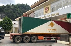 China recupera el despacho de mercancías en paso fronterizo con Vietnam