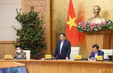 Premier de Vietnam insta a controlar el COVID-19 durante el feriado del Tet