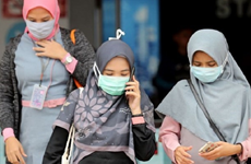 Indonesia acelera campaña de vacunación para combatir tercera ola del COVID-19