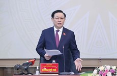 Presidente del Parlamento vietnamita urge a Hai Phong a renovar su modelo de crecimiento