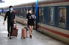 Corporación Ferrocarril de Vietnam ofrece descuentos a estudiantes para regresar a escuelas