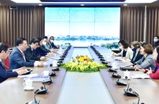 Hanoi y Australia buscan ampliar cooperación comercial y de inversión