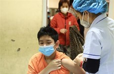 Recomiendan administrar con mucho cuidado vacunas contra COVID-19 a niños en Vietnam