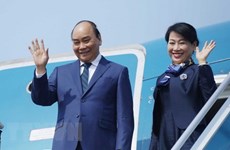 Presidente de Vietnam parte de Hanoi para la visita estatal a Singapur