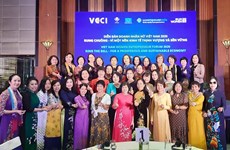 Destacan contribuciones de la mujer al desarrollo socioeconómico de Vietnam