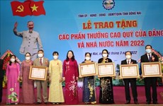 Honran a personas destacadas en movimientos de emulación patriótica en Vietnam