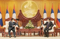 Vietnam y Laos fortalecen nexos de cooperación  