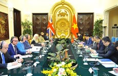 Vietnam y Reino Unido por profundizar asociación estratégica bilateral 