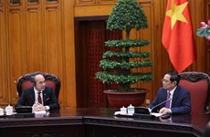 Premier vietnamita destaca asociación estratégica intensificada con Tailandia