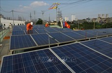 Vietnam firma acuerdo de cooperación de energía solar en azoteas