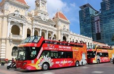  Ciudad Ho Chi Minh recibe a turistas estadounidenses 