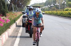 Nutrida participación en torneo deportivo de triatlón en provincia vietnamita