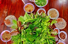 Ensalada de hojas, plato estrella en la provincia vietnamita de Kon Tum