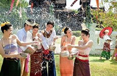 Felicitan dirigentes vietnamitas a Laos y Camboya por sus fiestas del Año Nuevo