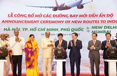 Inauguran nuevas rutas aéreas entre Vietnam e India