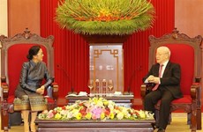 Máximo dirigente partidista de Vietnam se reúne con vicepresidenta de Laos