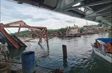 Mueren cuatro personas por colapso de puente en Filipinas 